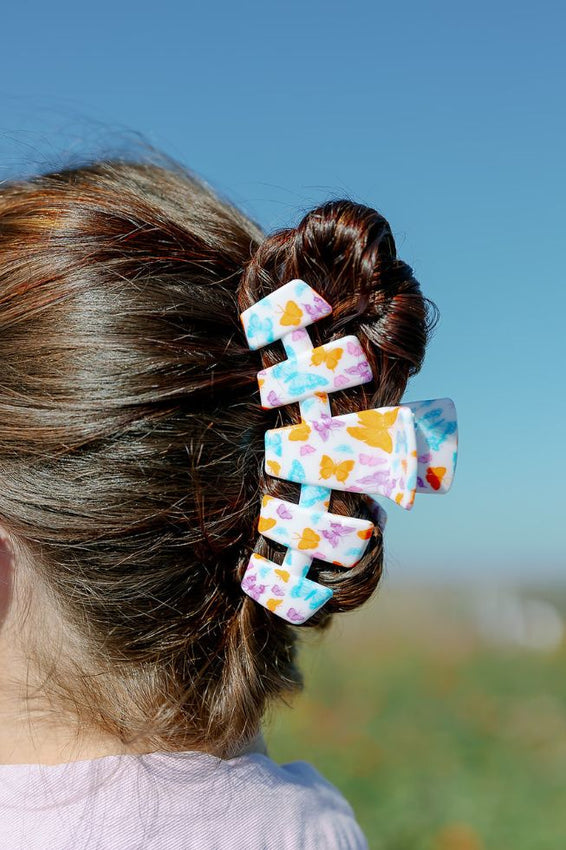 Classic Fluttering By Hair Clip